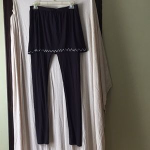 Women’s skirt/leggings